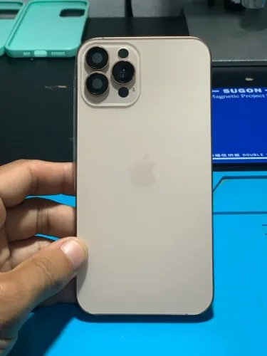 Carcaça adaptada de iPhone XS para 15 Pro