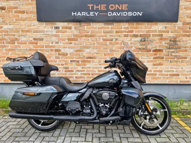 HARLEY-DAVIDSON STREET GLIDE ULTRA FLHXU 2025