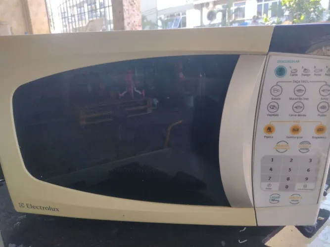 Microondas Electrolux 