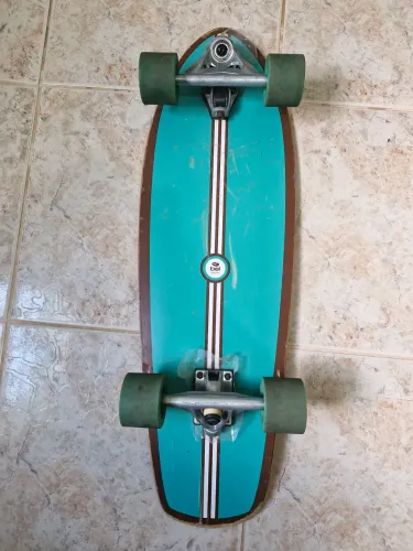 Skate simulador de surf