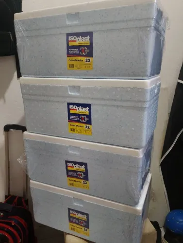 Caixa de isopor nova 22