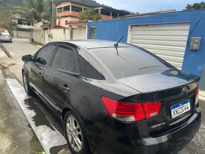 Kia Motors Cerato 1.6 16V Mec. 2011