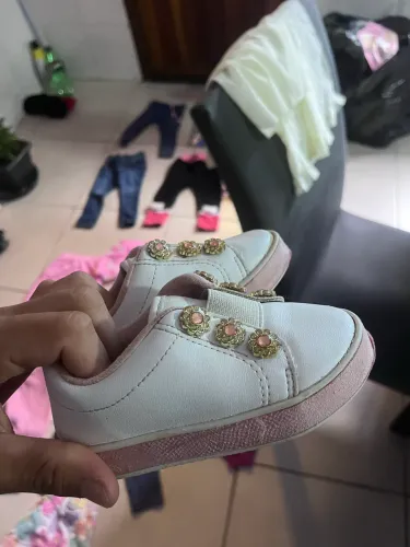 roupas de 2/3 anos muito novas