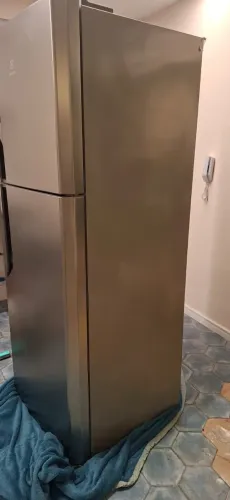 Geladeira Eletrolux Inox
