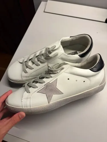 Golden goose superstar 42Br 44Euro
