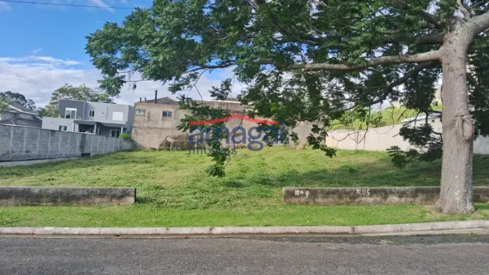 Terreno à venda no Jardim Terras de Santa Helena