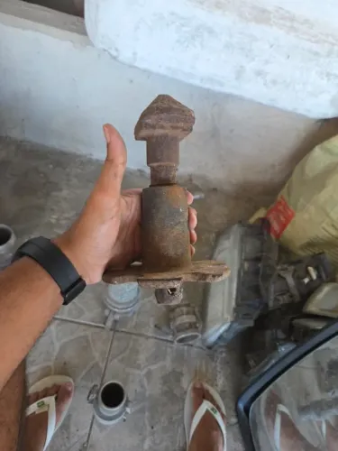 Pino Locker / Twist Lock para Carreta Porta Container - Padrão ISO