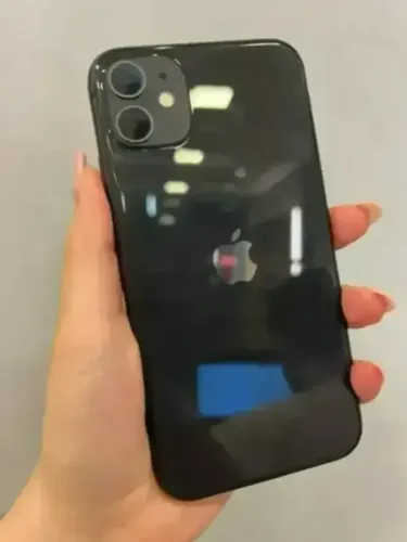 iPhone 11 256GB Preto Seminovo 87%  - Retire em loja física na Savassi