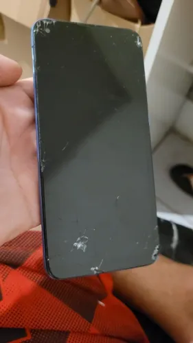 Samsung Galaxy M11 - Para Peças ou Conserto - Tela Quebrada e Defeito de Carregamento