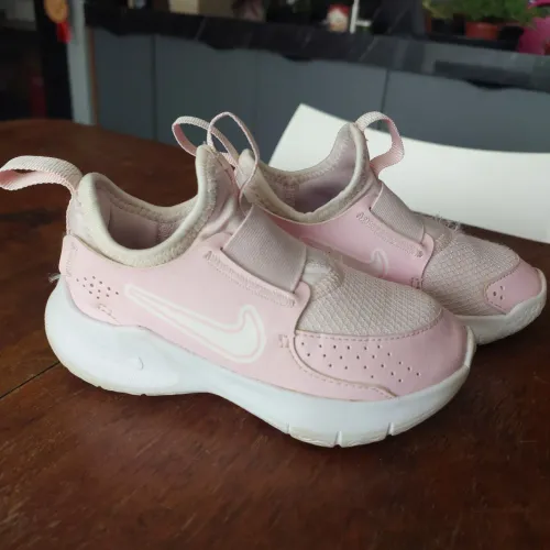 Tenis nike infantil menina tamanho 25