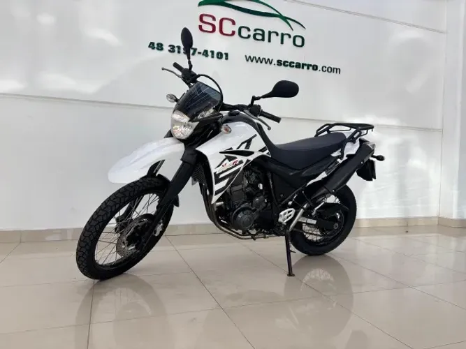 YAMAHA XT 660 R 2013 - Apenas 42.370km, pegamos seu carro ou moto na troca!