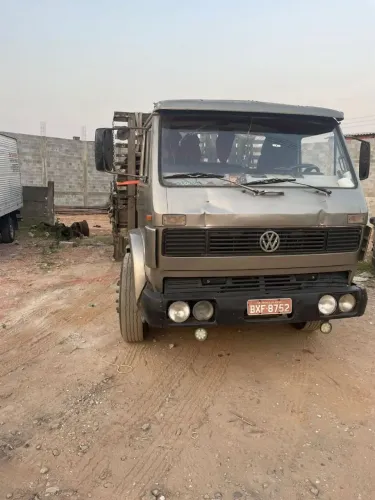 Caminhao Volks 14 140