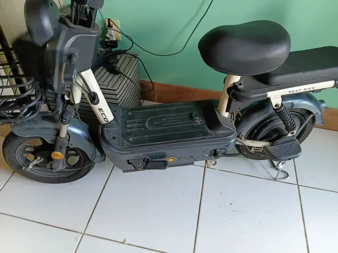 Scooter eletrica