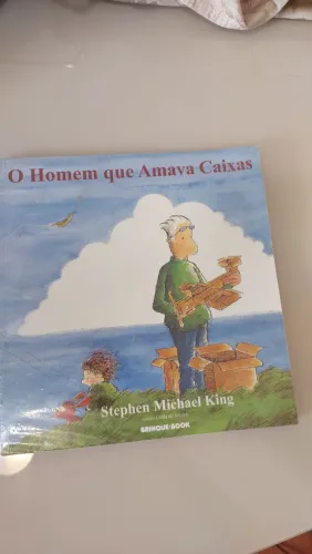 Livro O Homem que Amava Caixas - Paradidático - Colégio Adventista
