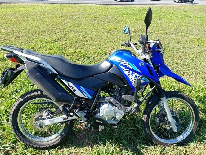 Vendo Linda Yamaha Crosser Z ano 2020, pouco rodada e bem conservada.Otimo custo benefício