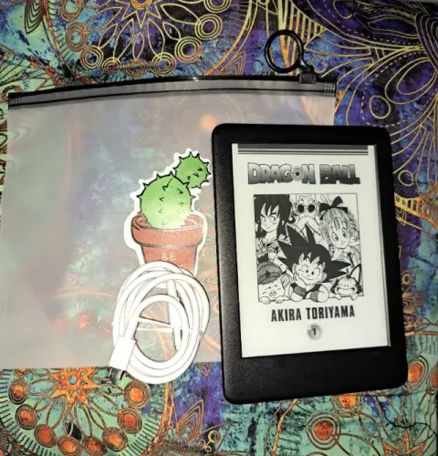 Kindle 10 Geração 8GB Armazena milhares de livros.