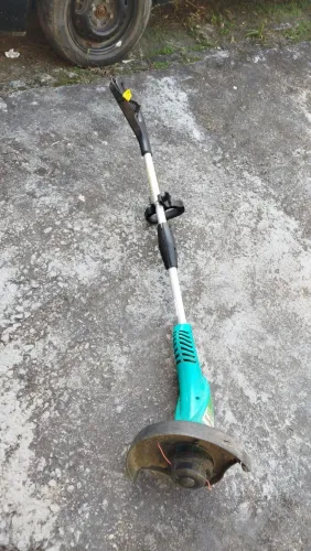 Vendo roçadeira elétrica 