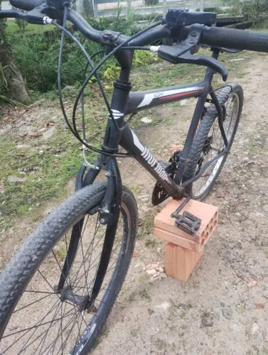 Bicicleta Aro 26 em Ótimo Estado - Pronta para Usar