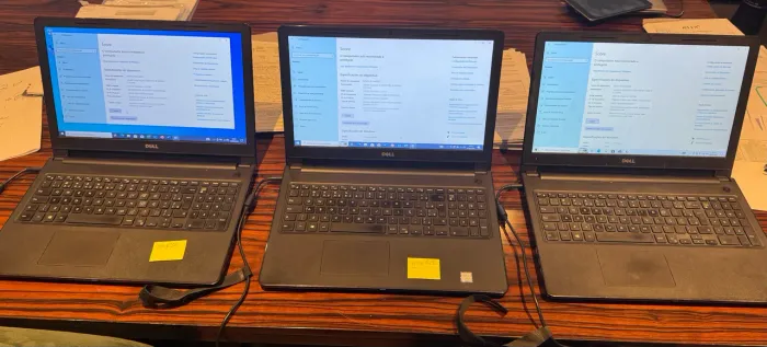 3 Dell Inspiron 15