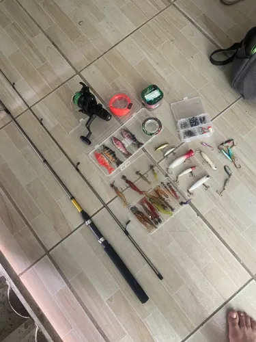 Kit Pesca Profissional Shimano Molinete 4000 + Vara 1,98m + Isca Artificial + Nalhos
