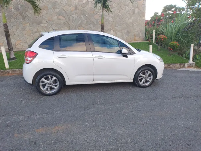 Citroen C3 Excl. 1.6 VTI Flex Start 16V 5P Aut. 2015