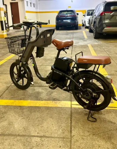 Modelo Lev E-Bike usada