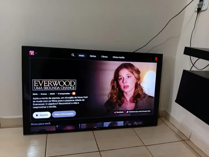 Smart TV Samsung 50 polegadas 4k funcionando certinho