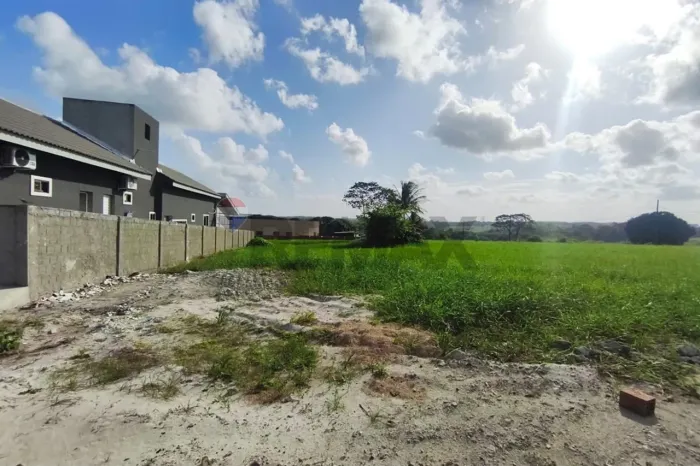 Terreno em Condomínio de Luxo no Nordeste: 480m²