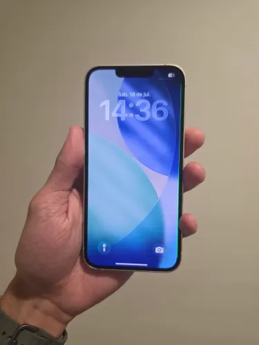 iPhone 13 5g 128Gb ( ler descrição )