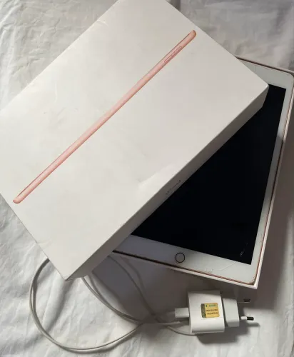iPad 8th 128GB