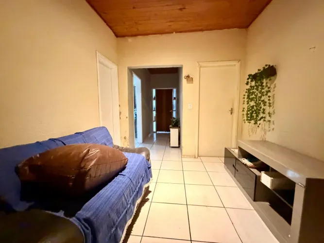 Casa para Venda em Presidente Prudente, Jardim Planalto, 2 dormitórios, 1 banheiro, 2 vaga