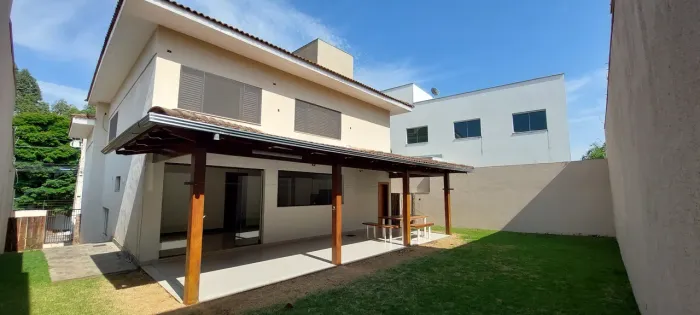 Vendo Casa no bairro Iporanga