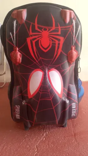 Mochila escolar homem aranha 