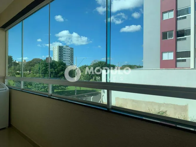 APARTAMENTO à venda, 2 quartos, 1 suíte, 1 vaga, Santa Mônica - Uberlândia/MG