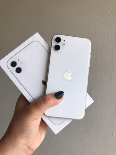 iPhone 11 64 GB ( ORIGINAL )