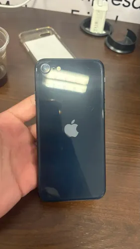 IPHONE SE 3 geração + AirPods