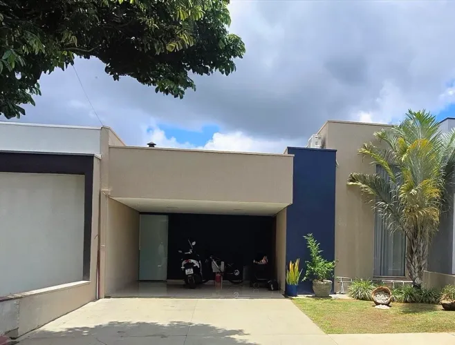 Aluguel Casa Condomínio 
