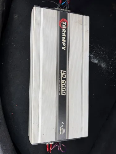 Vendo 2 auto falantes mais módulo taramps