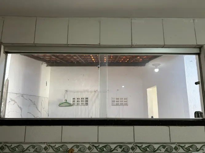 Janela de vidro 1.60 por 55cm