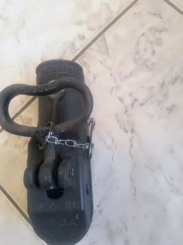 Vendo  uma munheca de engate 