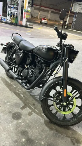 Classic 350 all black