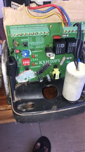 Reparo em placas de motor ,câmeras e parte elétrica