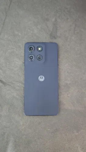 Moto g86 5g 256gb 8 de Ram +12 expansivel 16 de RAM