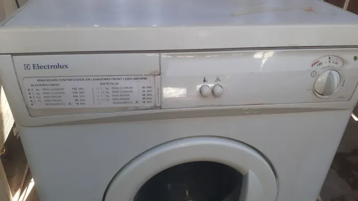 Vendo secadora de roupas elevtrolux