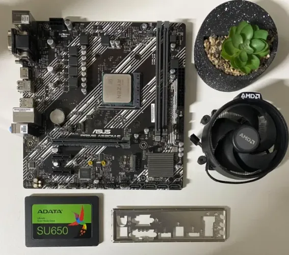 Kit Ryzen 5 3500x + Placa mãe Asus A520M-E + Brinde [Oportunidade]