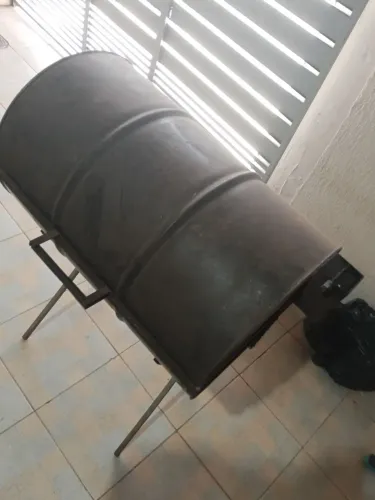 Churrasqueira a bafo carvão
