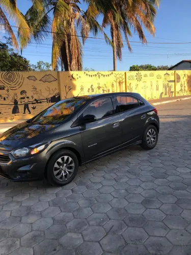 Chevrolet Onix Hatch Advantage 1.4 8V Flex Aut. 4P 2018