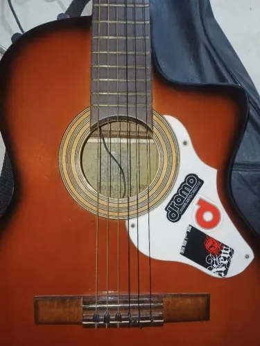 Violão elétrico acústico Tonante