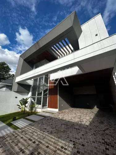 CASA ALTO PADRÃO - RUA LAVA PES