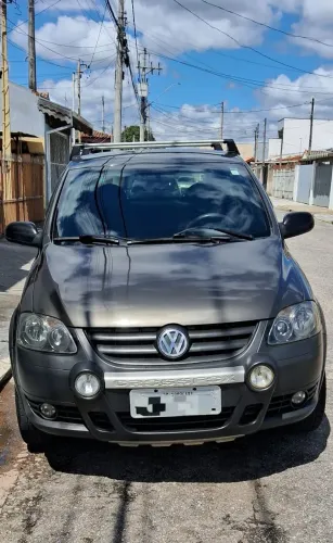 Volkswagen Crossfox 1.6 MI Total Flex 8V 5P 2010
